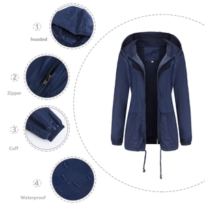 Coupe-vent imperméable bleu marine à capuche pour femme avec fermeture zippée et cordon