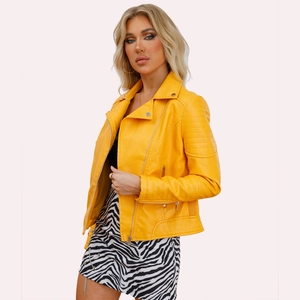 Gelbe Damen Kunstlederjacke im Slim Fit Biker-Stil mit silbernen Reißverschlüssen