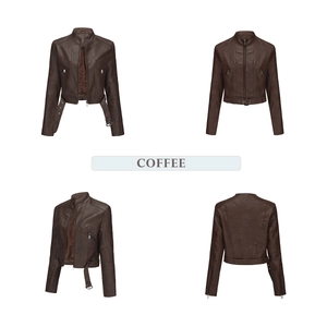 Detailansicht der kaffeebraunen Kunstleder-Bikerjacke mit Gürtel und Reißverschlusstaschen