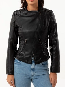 Schwarze Kunstlederjacke für Damen mit schrägem Reißverschluss und Schulterdetails
