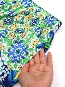 Two-piece casual beach set featuring Mediterranean print shorts with elastic waist and pockets