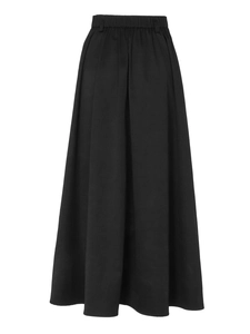 Jupe longue évasée noire à taille haute avec ceinture élastique et passants élégants