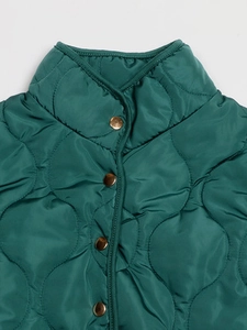 Gesteppte dunkelgrüne Stehkragenjacke mit Druckknöpfen aus Metall für Damen im Frühling