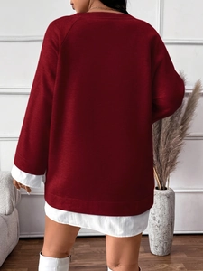 Elegant wine red oversized sweatshirt with layered white shirt hem and white boots