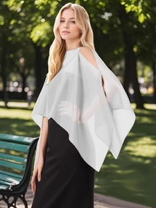 Weißes, transparentes Chiffon-Cape mit unregelmäßigem Saum für festliche Sommeranlässe
