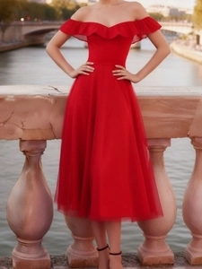 Elegant Red Off-Shoulder Evening Dress For Women Mesh Patchwork Ruffle High Waist Banquet Formal Maxi Dress Jewelry