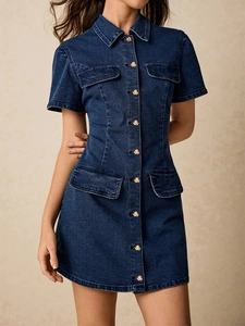 Robe Courte en Jean Bleu Foncé Vintage pour Femme Manches Courtes Boutons Dorés Revers Poches à Rabat Délavage Slim Fit Robe Chemise