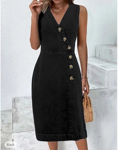 Detail of the V-neckline and stylish dark buttons on this black sleeveless denim dress