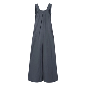Vue détaillée du dos d'une combinaison gris anthracite à jambes larges avec plis