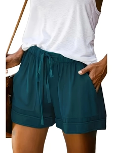 Short décontracté taille haute pour femme en vert foncé avec cordon et poches été