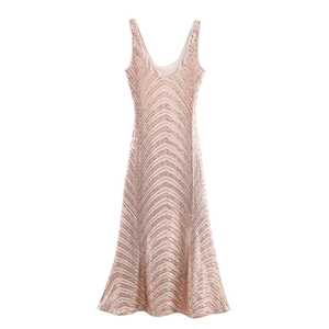 Robe longue élégante à paillettes champagne sans manches avec motif en V pour soirées chics