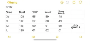 Detailed sizing chart for women's plaid round-neck jacket in sizes XS to L
