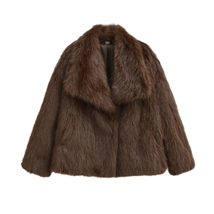 Short faux fur jacket for women in dark brown with wide lapels and plush texture