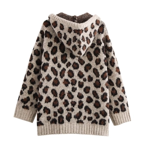Back view of a leopard print knitted hoodie featuring wide ribbed cuffs and hem detail