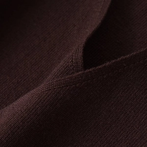 Dunkelbraune Strickjacke mit V-Ausschnitt und hochwertiger Textur für Damen