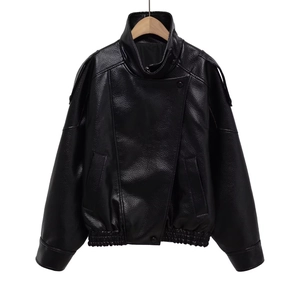 Veste en Simili Cuir PU pour Femme Style Streetwear Fermeture Asymétrique Coupe Large Veste Biker Manches Longues Col Montant Noir
