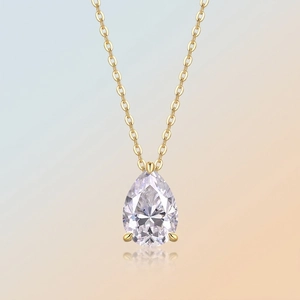 Elegant 925 silver pear-cut moissanite pendant necklace with shimmering gold finish