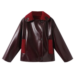 Chic burgundy faux leather shearling jacket with red fleece collar and loose fit