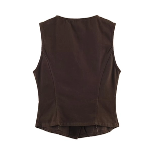 Vista posteriore di un gilet slim fit in twill di cotone marrone scuro con cuciture