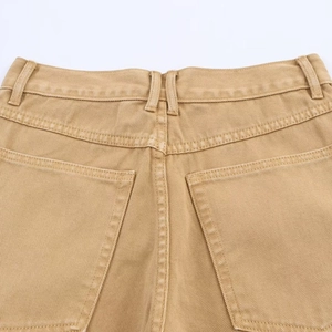 Men's khaki straight-leg casual denim pants with back pocket stitching details