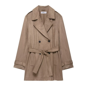 Damen Trenchcoat aus khakifarbenem Wildleder mit Doppelreiher und Bindegürtel