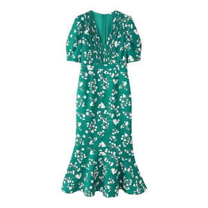 Robe fleurie verte pour femme avec col en V, manches bouffantes et coupe sirène ajustée