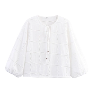 Camicia bianca ricamata con maniche a lanterna e coulisse in vita per donna