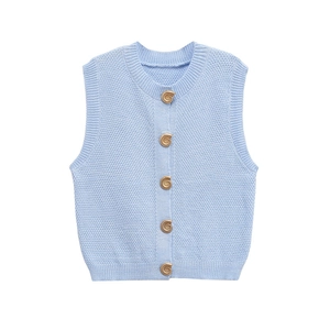 Women Elegant Round Neck Knit Vest Sleeveless Solid Color Sweater With Gold Shell Buttons Spring Fashion Knitted Top