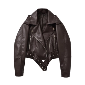 Veste de moto en similicuir marron foncé pour femme avec détails de ceinture