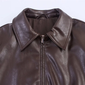 Veste aviateur tendance en similicuir marron foncé avec col rabattu et zip métallique