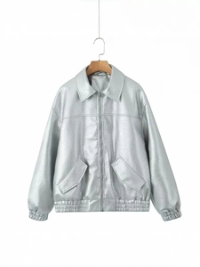 Veste de baseball rétro argentée métallisée avec fermeture éclair et ourlet élastique