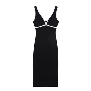 Slim fit black V-neck dress with white wavy lace trim and sleeveless design