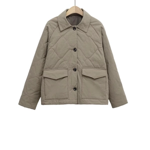 Quilted khaki lightweight jacket with lapel collar and large flap pockets