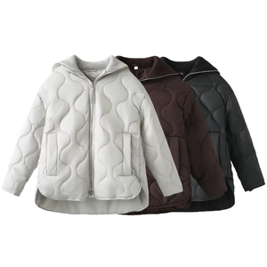 Veste matelassée pour femme avec col en tricot, capuche, coloris gris, marron et noir