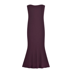 Robe longue sirène violet foncé élégante et ajustée avec design bustier sans manches