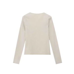 Haut en maille pour femme avec col rond et manches longues en beige à texture côtelée