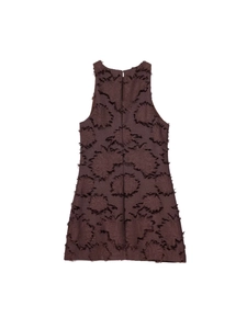 Robe mini marron sans manches pour femmes avec tissu texturé floral et franges