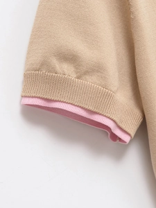 Cardigan en tricot col V ajusté avec coutures contrastées et poignets côtelés