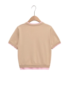 Cardigan en maille à manches courtes kaki avec bordure rose et col en V chic