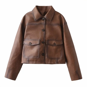 Giacca vintage in finta pelle marrone con finitura invecchiata e tasche a pattina