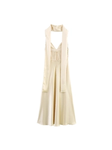 Elegantes champagnerfarbenes Satin-Neckholder-Kleid mit Rückenausschnitt und Midi-Länge