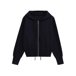 Gilet à capuche en maille bleu marine pour femme avec fermeture zippée et bords côtelés
