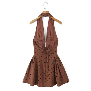 Robe dos nu marron à pois avec décolleté en V profond et design à nouer pour femmes