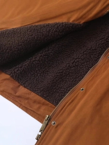 Veste d'hiver marron avec doublure en laine d'agneau et détails de fermeture éclair