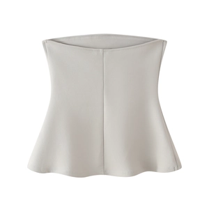 Detail showing the pleated structure and thick knit fabric of this Y2K beige peplum belt