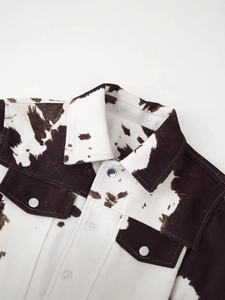 Women's vintage cow print long-sleeve jacket with lapel collar and chest pockets