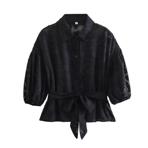 Damen Schwarz Jacquard Puffärmel Hemd Mode Revers Einreihige Bluse Mit Schleife Gürtel Retro Nische Kurzarm Top