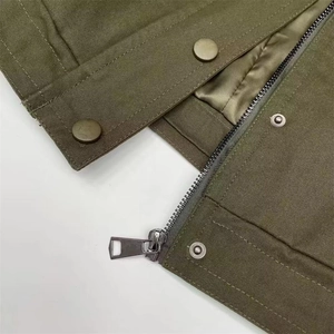 Y2K loose bomber jacket in olive green with metal zipper and premium fabric detail