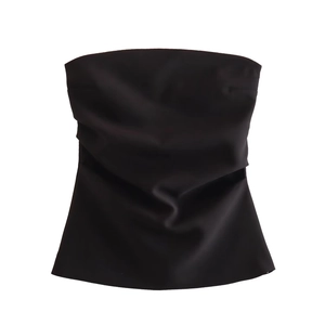 Detail shot of black Y2K strapless tube top featuring elastic pleated fabric texture