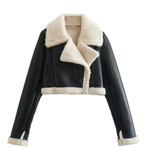 Women's Y2K short aviator jacket in black faux leather with white shearling trim